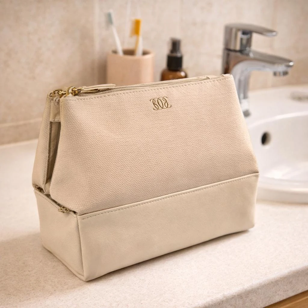 Neceser maquillaje beige con 3 compartimentos